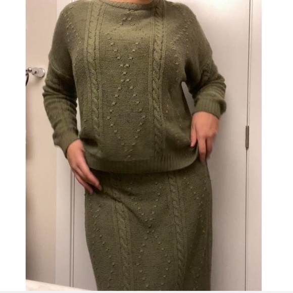 Knit co ord set - Picture 2 of 5